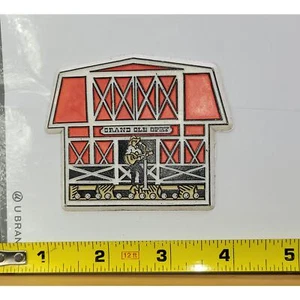 Grand Ole Opry ~ Nashville~ Red Barn ~ Rubber ~ Fridge magnet - Picture 1 of 1