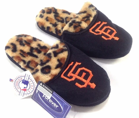 MLB San Francisco Giants Women's Leopard Slippers Cover
