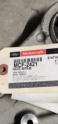 brazo de control inferior delantero lincoln mkz Foto 1 de 3