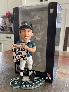 NICK FOLES Philadelphia Eagles SUPER BOWL LII Champs Newspaper Bobblehead NIB! - Picture 1 of 2