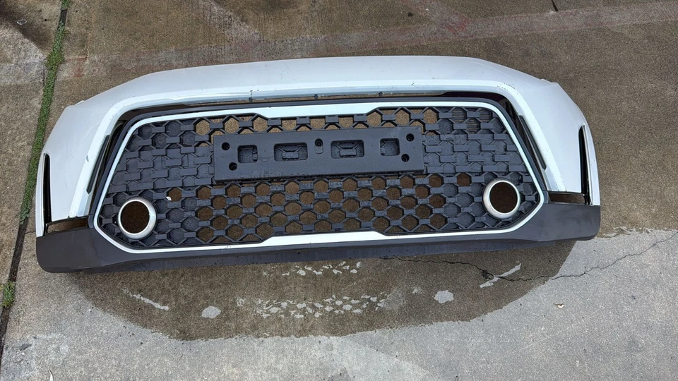 ⭐OEM ⭐ PARACHOQUES DELANTERO COMPLETO CON MONTAJE PARRILLA Para 2023-2025 KIA SOUL Foto 1 de 4