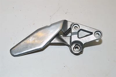 Soporte de estriba de conductor Yamaha FZR 1000 montaje trasero DERECHO 3GM-27443-00-00 89-95 Foto 1 de 4