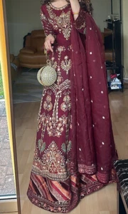 pakistani wedding clothes used - Picture 1 of 2
