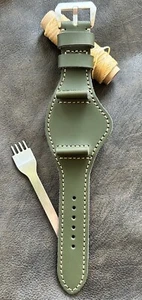LussoStraps™ One Piece Bund Military Green Leather Watch Strap Panerai 26mm 24mm - Picture 1 of 4