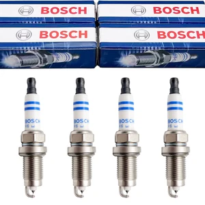 4x Bosch Zündkerzen Für VW POLO GOLF 5 PASSAT AUDI A1 A3 1,2/1,4 TSI 0242240665 - Picture 1 of 7