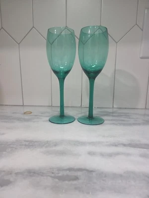 Juego de copas de vino verde de enebro Libbey, vaso con tallo de 8 oz, juego de 2, vajilla Foto 1 de 4