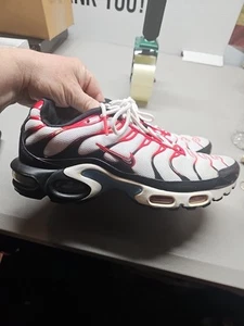 Nike Air Max Plus 'Psychic Red' Men's Size 8.5 White/Red/Black/Blue CW6975-100 - Picture 1 of 12