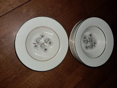 5 Pine Cone Cunningham & Pickett 22k Gold Decorated Princess Berry Bowls - Image 1 of 2