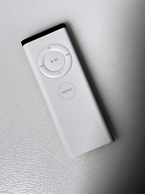 Apple Remote White Controller A1156 for Apple TV All Generations 1 2 3 4K HD - Image 1 of 4