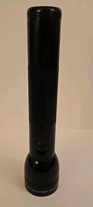 Maglite 10" Black Flashlight – Extra Bulb – Excellent Condition - Picture 1 of 8
