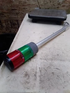 TELEMECANIQUE STACK LIGHT RED AND GREEN - Picture 1 of 6