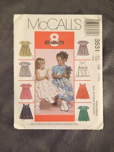 McCall's 3531 Kleinkind Kleid Schürze Größe 1-2-3 ungeschnitten Factory Fold 2002 - Bild 1 von 5