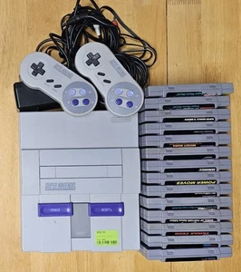Super Nintendo SNES Console w/2 Controllers & 14 Games Tested - Picture 1 of 10