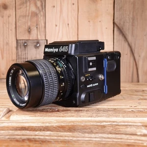 Gebrauchter Mamiya 645 Super Body mit 150mm F3.5 & WLF und 120 Film Back - Bild 1 von 6