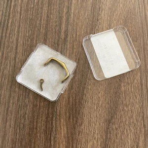 Auténtica hebilla enchapada en oro Cartier de 18 mm usada - Imagen 1 de 6
