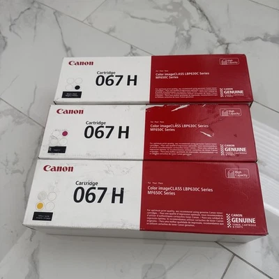 Cartucho de tóner Canon 067H negro, amarillo, magenta Foto 1 de 4