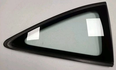 1994-2001 Acura Integra Hatchback Passenger Right Rear Quarter Window Glass OEM - Image 1 of 4