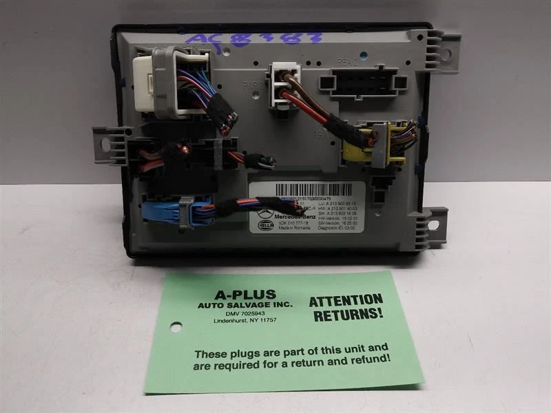 Mercedes e300 2017 OEM módulo SAM trasero módulo de activación de señal 2139009212 17-18 Foto 1 de 4