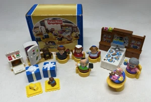 Fisher Price Little People Hanukkah Set 2003 Complete and Working - Picture 1 of 16