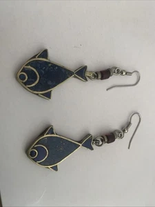 Fisch Ohrring blau Lapislazuli Inlay Ohrring handgefertigt - Bild 1 von 3
