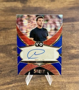 2024-25 Panini Select La Liga Michel Auto Blue Pulsar Prizm #SE-M SP Girona - Imagen 1 de 4