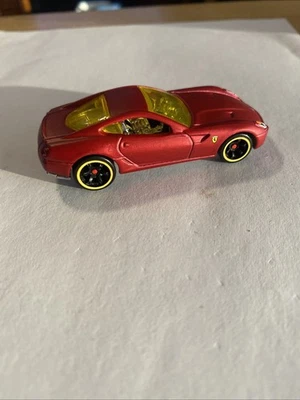 Hot Wheels Ferrari Racer 599 GTB-  Foto 1 de 4