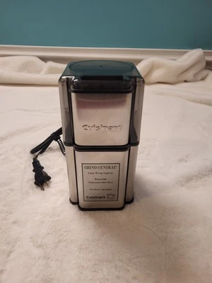 Molinillo de café Cuisinart central capacidad 18 tazas cuenco de acero inoxidable Foto 1 de 4