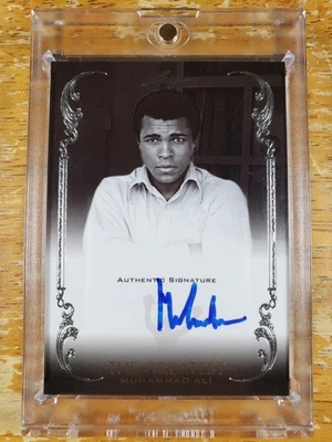 2011 Leaf - Muhammad Ali #AU-37 - On Card AUTO - Signed - #ed 5/10 - Image 1 of 2