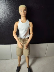 Rara bambola Flavas Liam 12" capelli tagliati a ronzio, Mattel, ear stud, hot boy amico di Ken - Foto 1 di 5