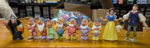 Mattel - Set completo figurine Disney Biancaneve e i sette nani sfuse - Foto 1 di 4