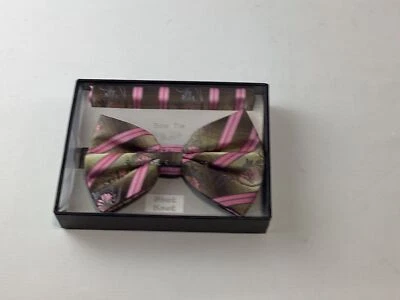 Mens Phatastic Collections Pink Stripe Bow Tie with Pocket Square NEW - Image 1 of 2