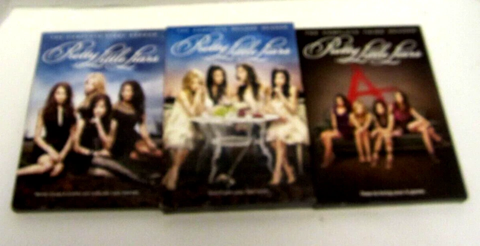 Pretty Little Liars: DVD Seasons 1- 3 In Box Sleeves 1 2 3 Foto 1 de 1