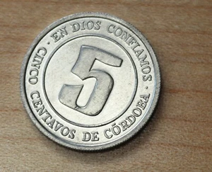 1974 Nicaragua 5 Centavos - Picture 1 of 2
