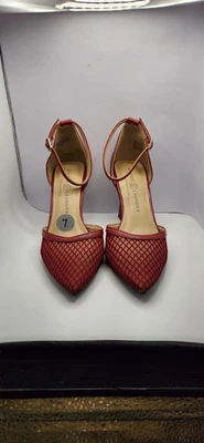 Tacones de lavandería chinos talla 7M usados muy buen estado rojos Foto 1 de 4
