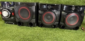 LG CM4550 700W 2.1 Channel Mini Shelf Bluetooth Stereo w/ Subwoofer, CD FM Radio - Picture 1 of 10