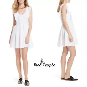 Free People Women Half Moon Crochet Ruffle Embroidered Dress In White Sz Medium - Picture 1 of 10