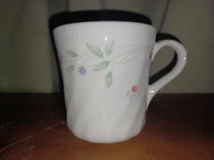 Corelle English Meadow Cup Corning - Picture 1 of 2