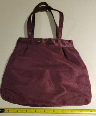 Маленький Bath & Body Works темно-бордовый сетки и атласной сумочки косметики сумка с короткими ручками - Изображение 1 из 4