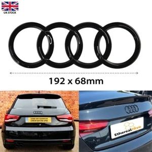 AUDI NERO LUCIDO STEMMA STEMMA POSTERIORE RS O ANTERIORE A1 A2 A3 A4 A5 RS S3 S5 S1 192MM - Foto 1 di 6