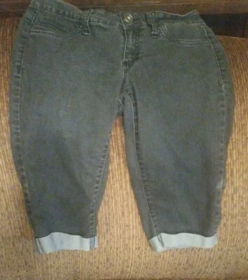 Juniors black Denim City Streets Bermuda Shorts Size 7  - Image 1 of 3