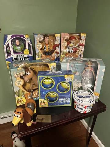 Toy Story Signature Collection, Selling All Together Cover
