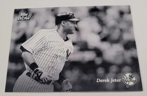 2023 Topps Blanco y Negro #37 Derek Jeter Yankees de Nueva York - Imagen 1 de 2