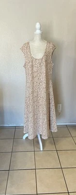 Vestido midi Old Navy talla: 3X para mujer ajustado y acampanado estampado animal 88 % algodón  Foto 1 de 4