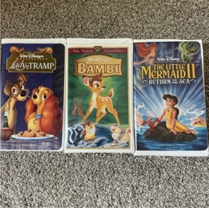 Walt Disney's Bambi Little Mermaid 2 Lady and the Tramp 3 VHS - Bild 1 von 1