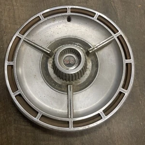 1 - 1964 Chevrolet Impala SS Chevy Chevelle Malibu Wheel Cover Hubcap 15" - Picture 1 of 12