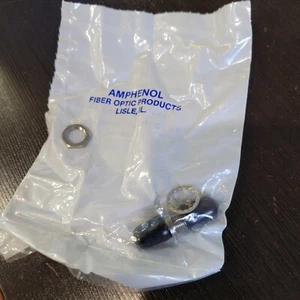 Amphenol 944-125-6002 FC D-LOCH ADAPTER NEU VERKAUF USA $ 9 - Bild 1 von 1