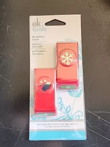 ek Tools Decorative Punch Holly Snowflake Paper Punch - Picture 1 of 3