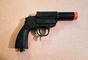 CRAFT APPLE WORKS Walther KAMPF AIRSOFT Flare Launcher REPLICA *RARE* - Picture 1 of 6