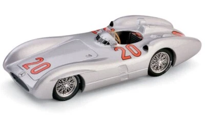 MODELLINO AUTO F1 STATICO BRUMM MERCEDES W196 KLING 1954 #22 FRANCE GP 1/43 - Immagine 1 di 4