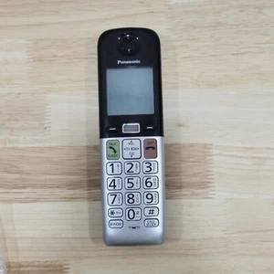Replacement Panasonic KX-TGEA40 Black Cordless Phone Handset - Zdjęcie 1 z 4
